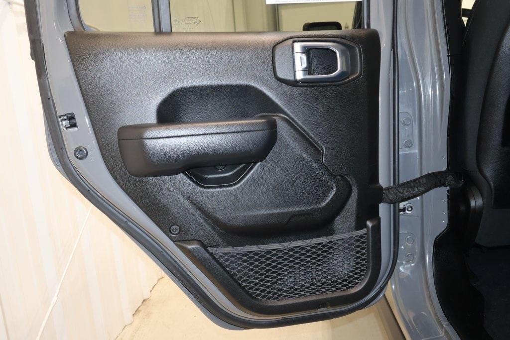 used 2022 Jeep Gladiator car, priced at $38,500
