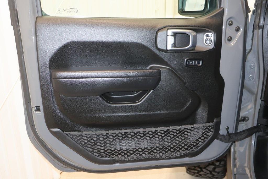 used 2022 Jeep Gladiator car, priced at $38,500