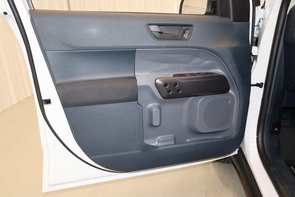 new 2025 Ford Maverick car, priced at $29,075