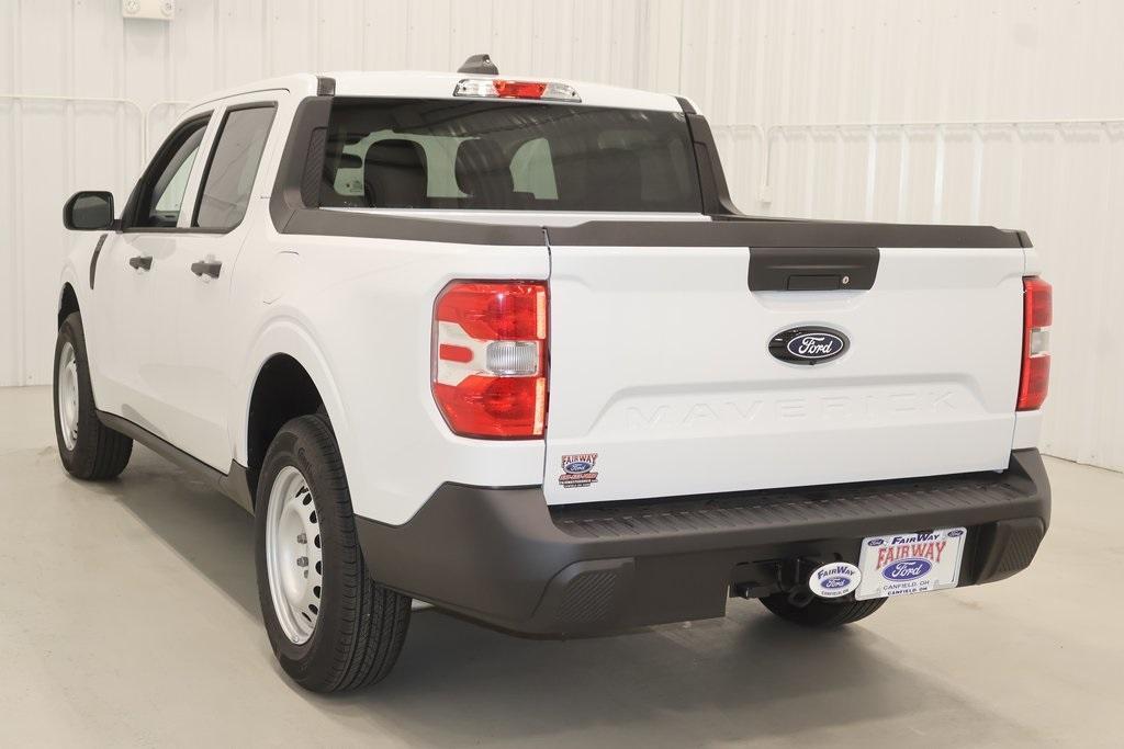 new 2025 Ford Maverick car, priced at $29,075