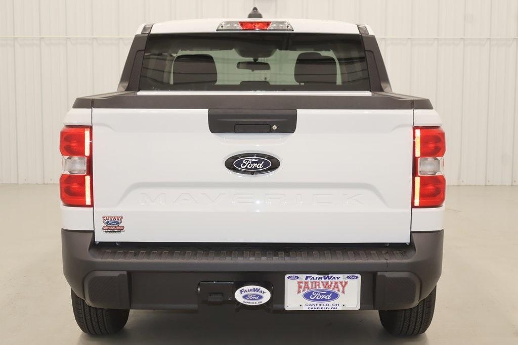 new 2025 Ford Maverick car, priced at $29,075