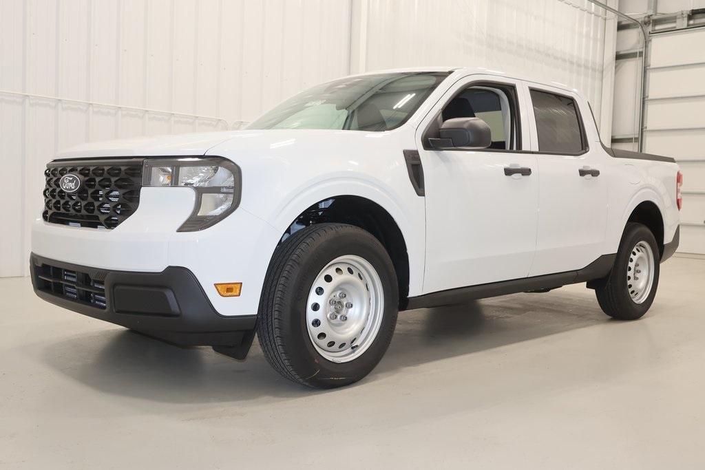 new 2025 Ford Maverick car, priced at $29,075