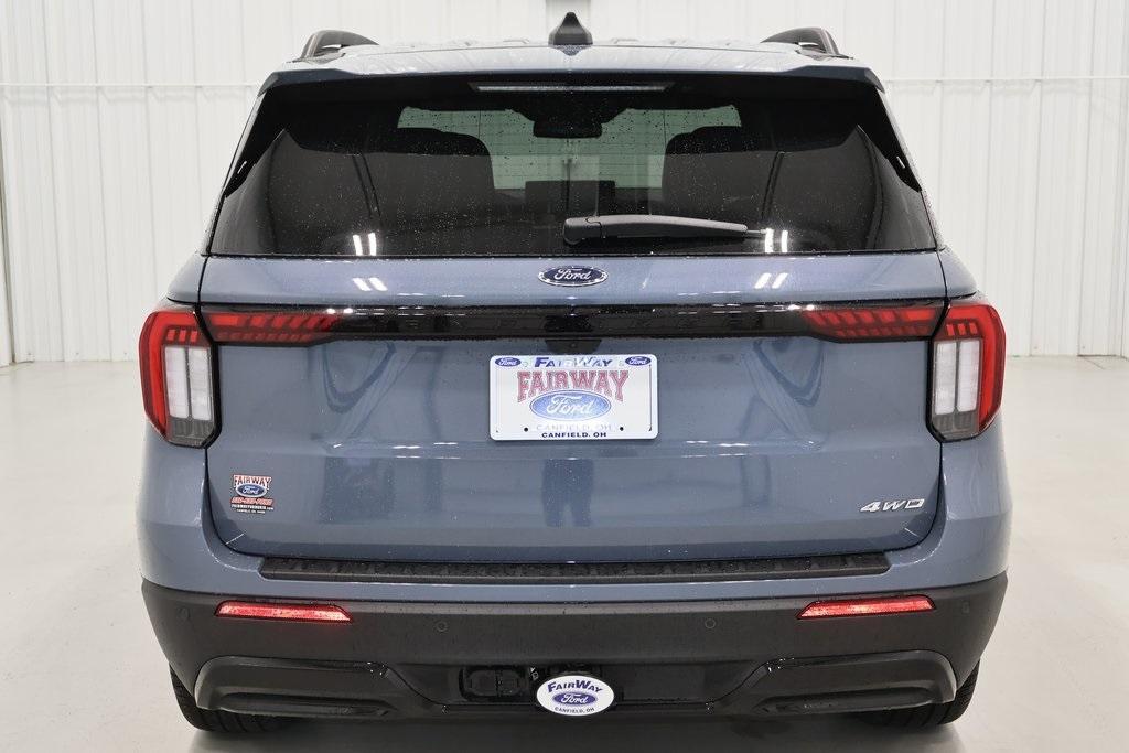 new 2025 Ford Explorer car, priced at $49,817