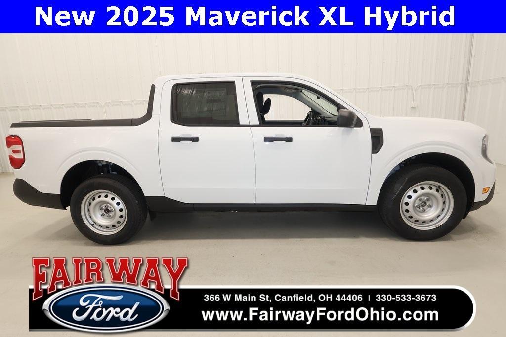 new 2025 Ford Maverick car, priced at $29,870