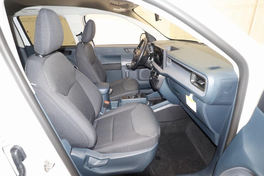 new 2025 Ford Maverick car, priced at $29,870