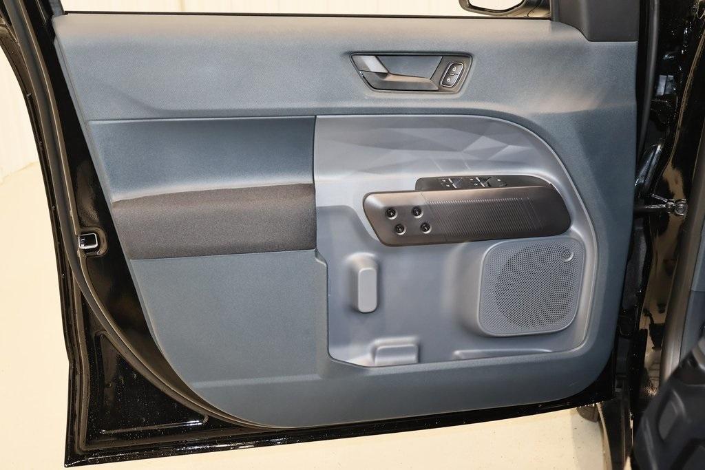 new 2025 Ford Maverick car, priced at $29,308