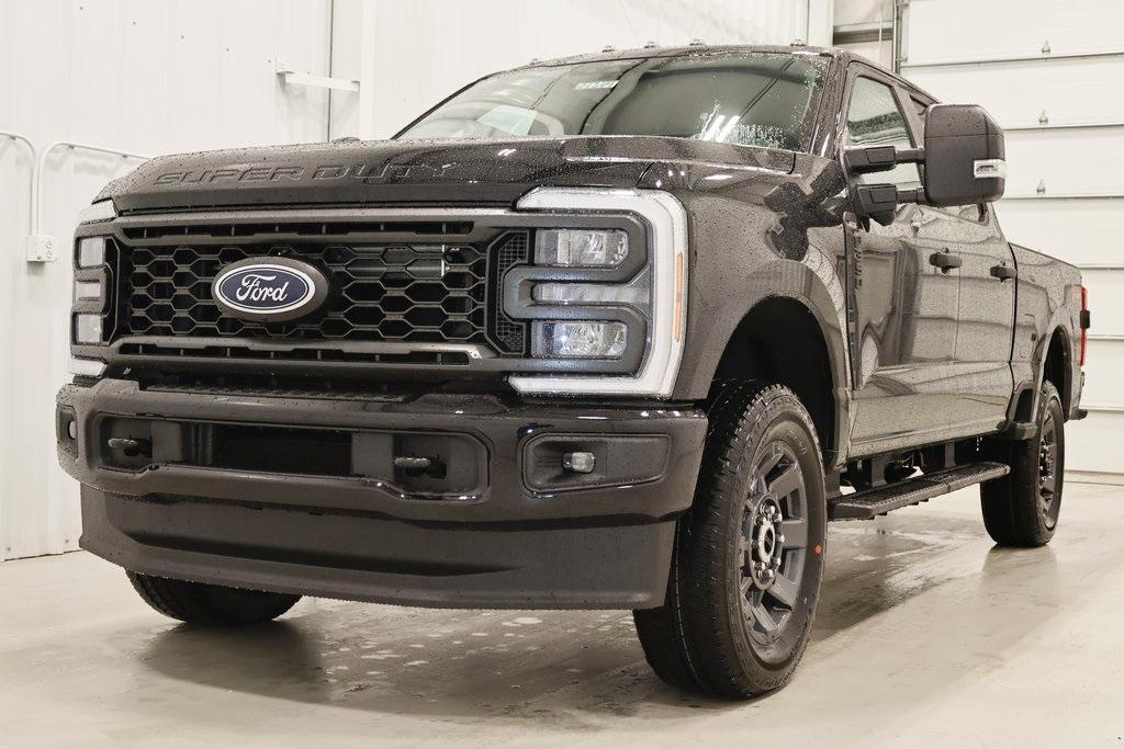 new 2025 Ford F-350 car, priced at $63,315