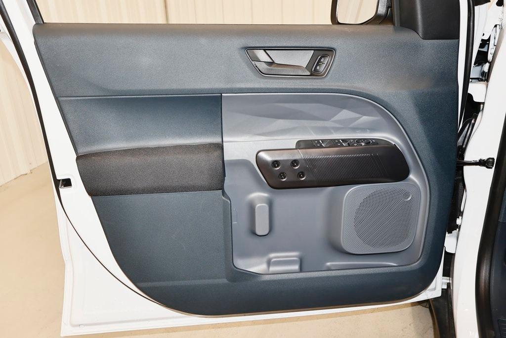 new 2025 Ford Maverick car, priced at $29,224