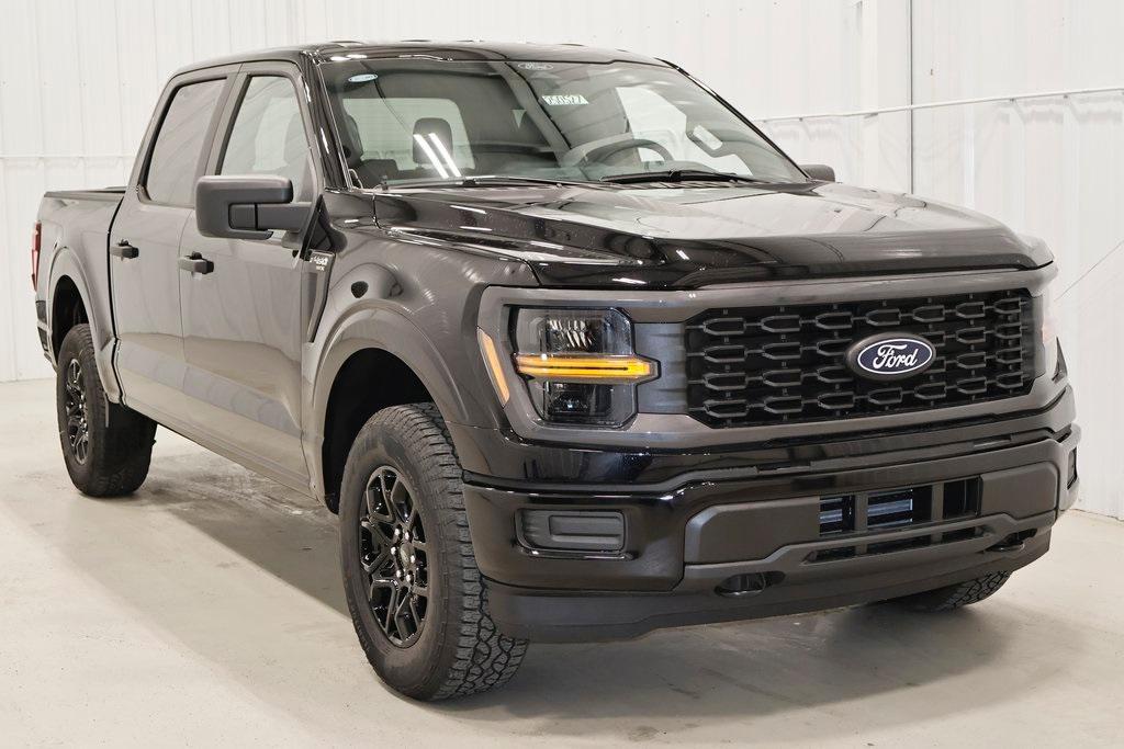 new 2025 Ford F-150 car, priced at $46,628