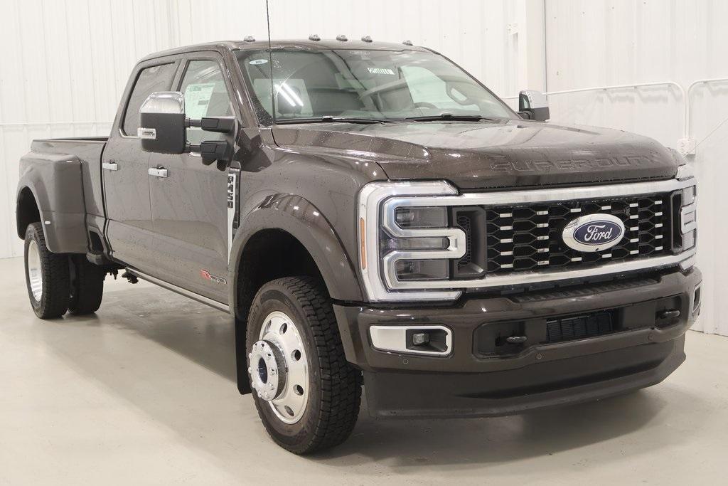 new 2025 Ford F-450 car, priced at $107,245