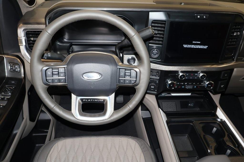 new 2025 Ford F-450 car, priced at $107,245