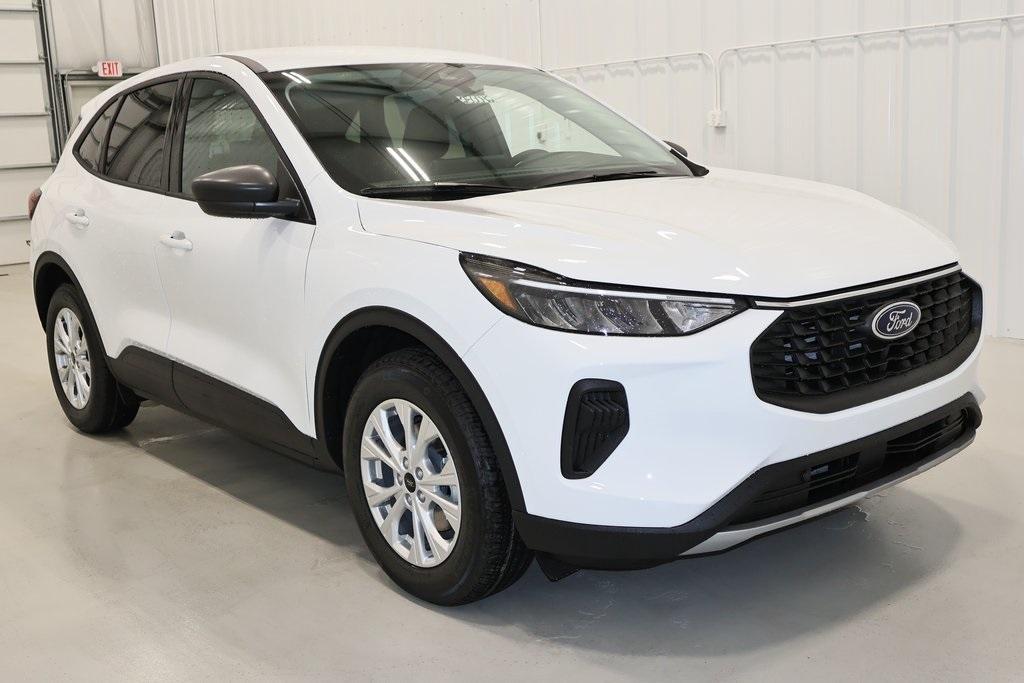 new 2025 Ford Escape car, priced at $28,985