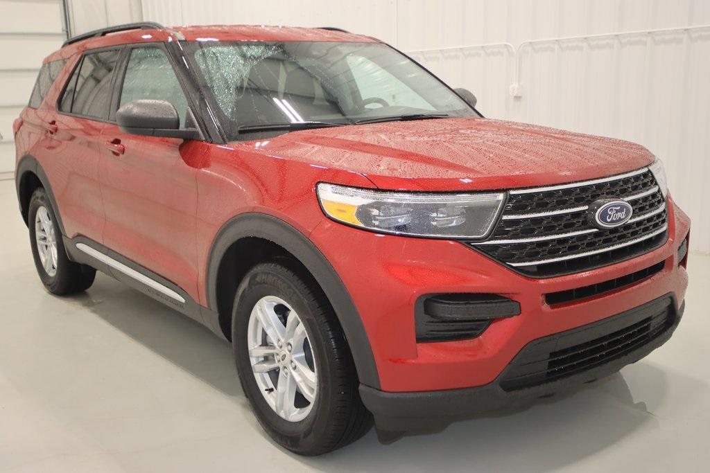 new 2024 Ford Explorer car, priced at $41,137