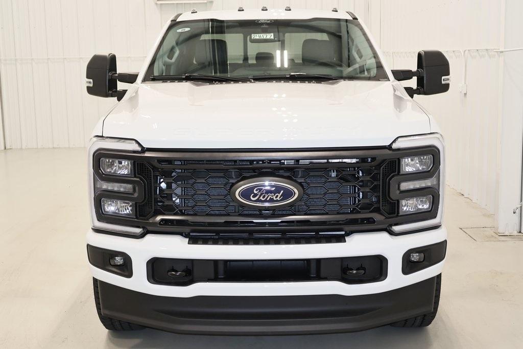 new 2024 Ford F-350 car, priced at $78,890