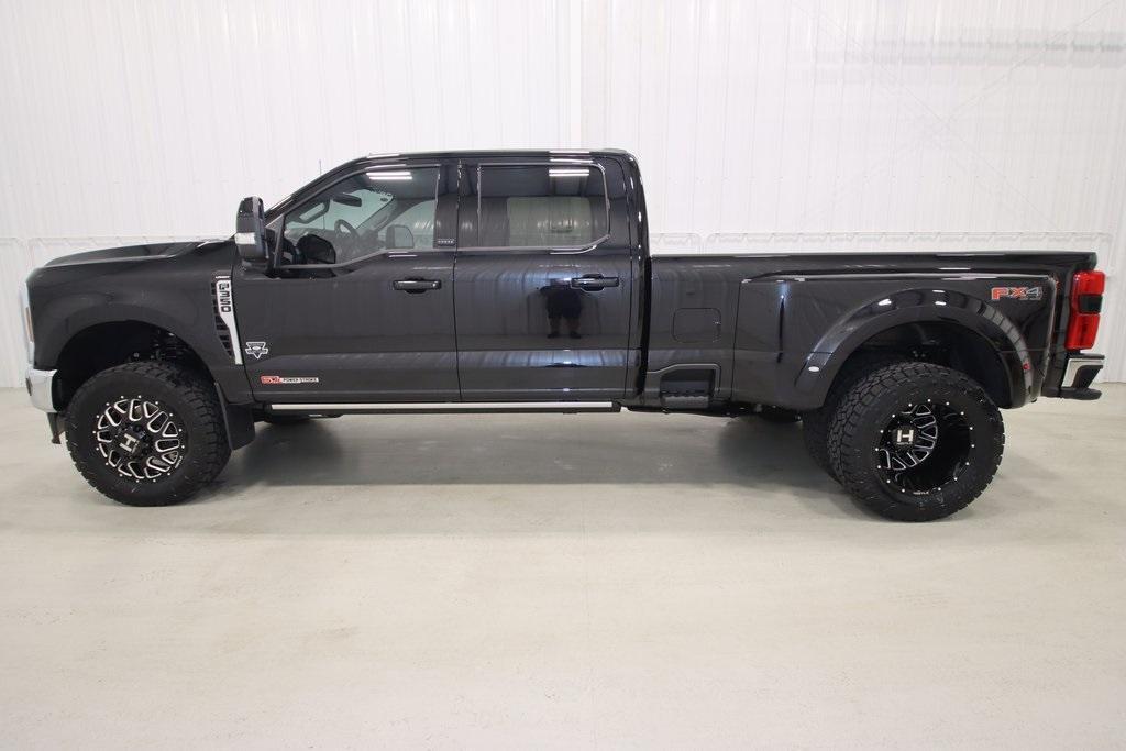 new 2025 Ford F-350 car, priced at $99,910