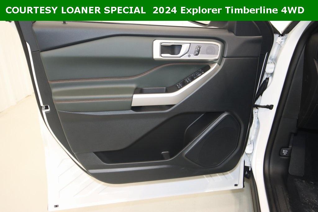 new 2024 Ford Explorer car, priced at $49,095