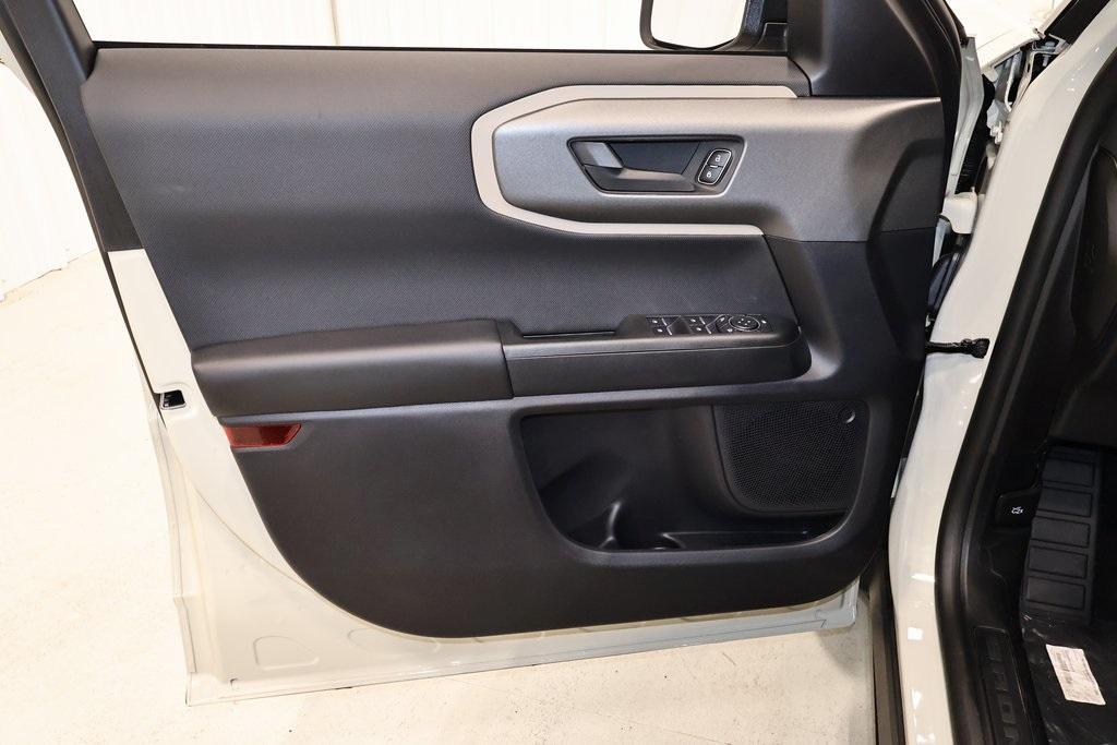 new 2025 Ford Bronco Sport car, priced at $33,890