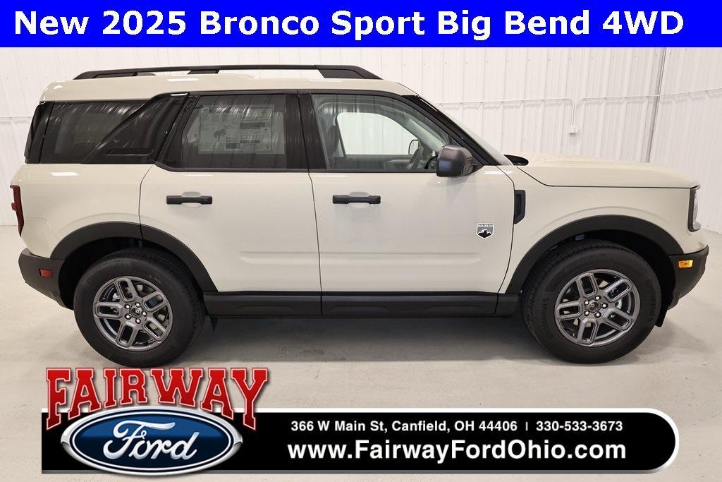 new 2025 Ford Bronco Sport car, priced at $33,890