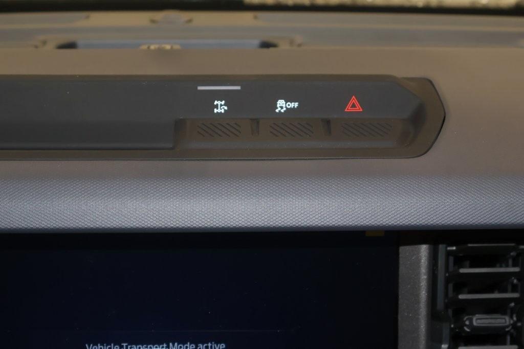 new 2025 Ford Bronco car, priced at $43,075