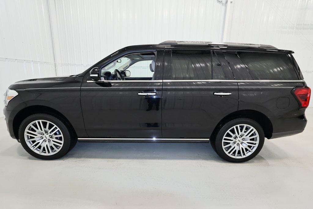 used 2024 Ford Expedition car, priced at $71,000