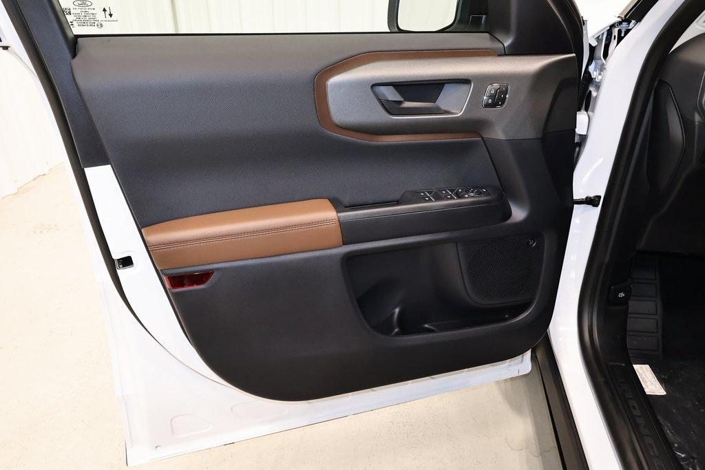 new 2025 Ford Bronco Sport car, priced at $39,890