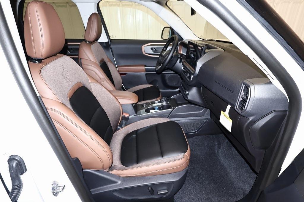 new 2025 Ford Bronco Sport car, priced at $39,890