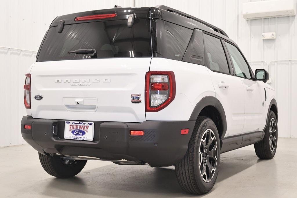 new 2025 Ford Bronco Sport car, priced at $39,890