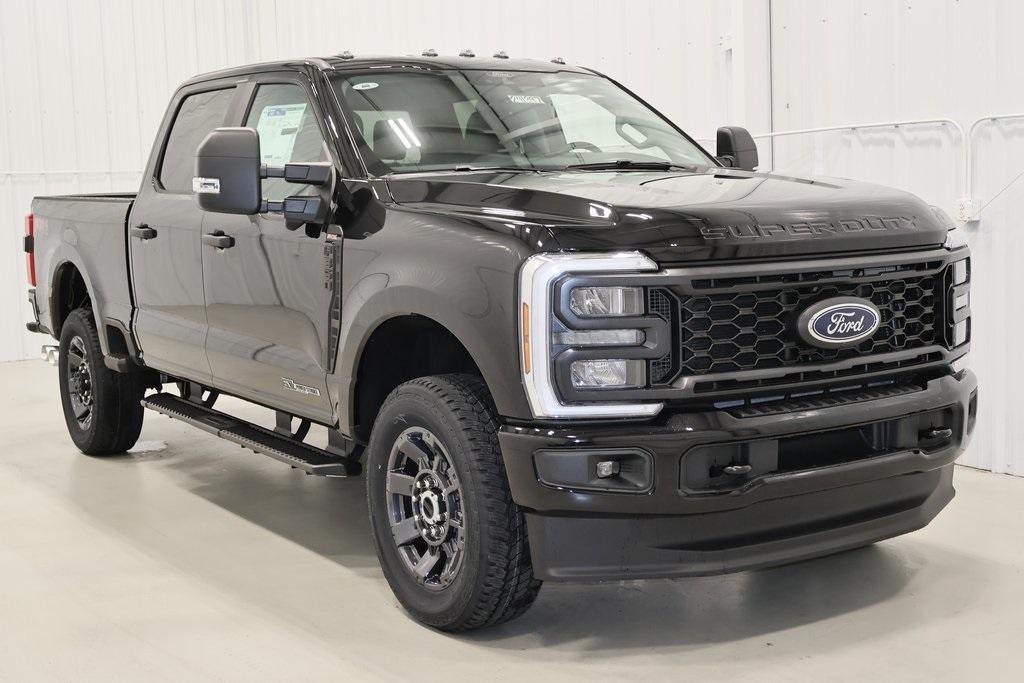 new 2024 Ford F-350 car, priced at $68,590