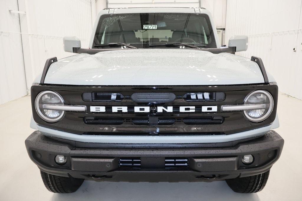 new 2024 Ford Bronco car, priced at $52,505