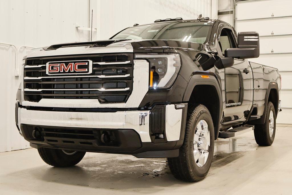 used 2024 GMC Sierra 2500 car, priced at $53,000