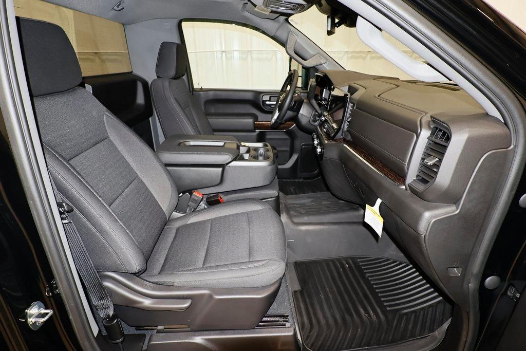 used 2024 GMC Sierra 2500 car, priced at $53,000