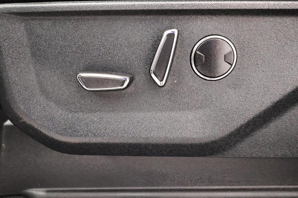 used 2021 Ford F-150 car, priced at $33,000