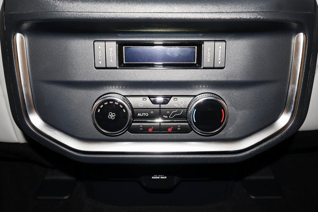 new 2025 Ford Expedition car, priced at $89,010