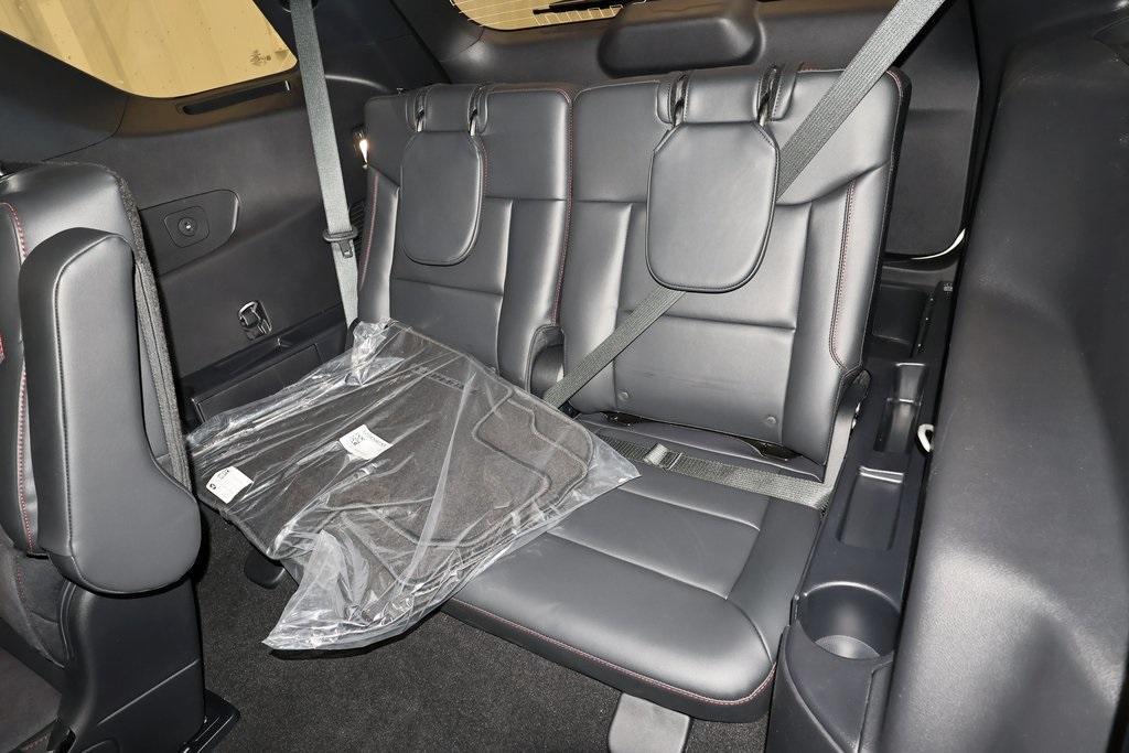 new 2025 Ford Explorer car, priced at $59,905