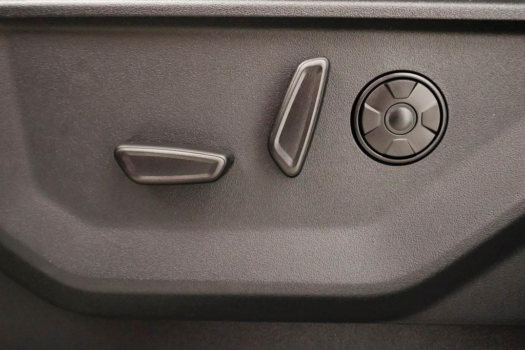 new 2025 Ford Expedition Max car, priced at $93,900