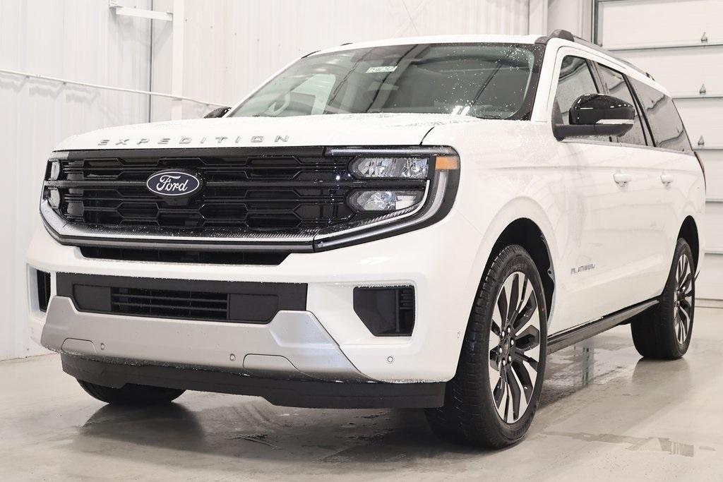 new 2025 Ford Expedition Max car, priced at $93,900