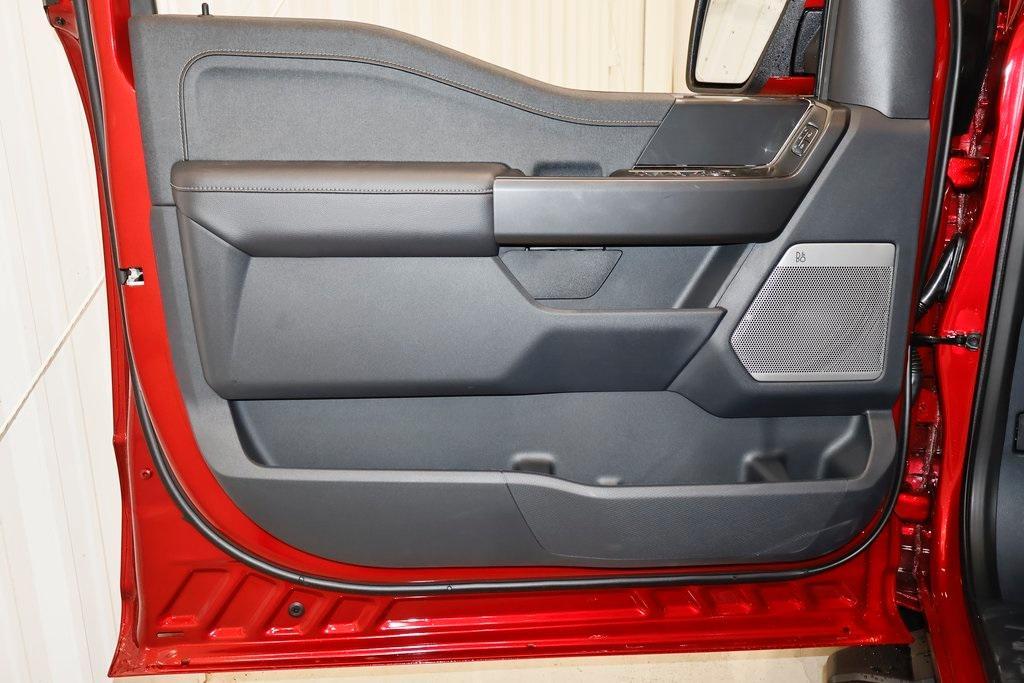 new 2025 Ford F-150 car, priced at $62,572