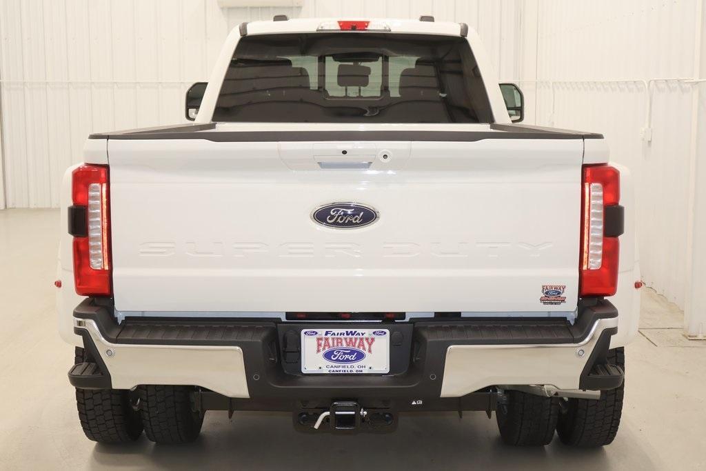 new 2025 Ford F-450 car, priced at $96,455