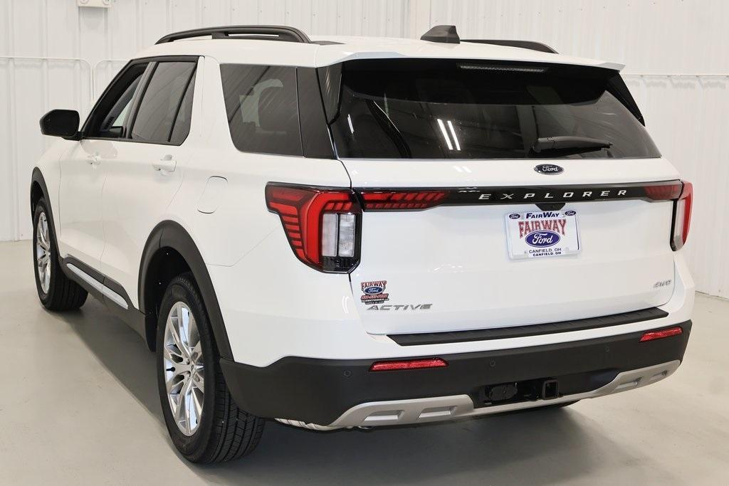 new 2025 Ford Explorer car, priced at $47,210