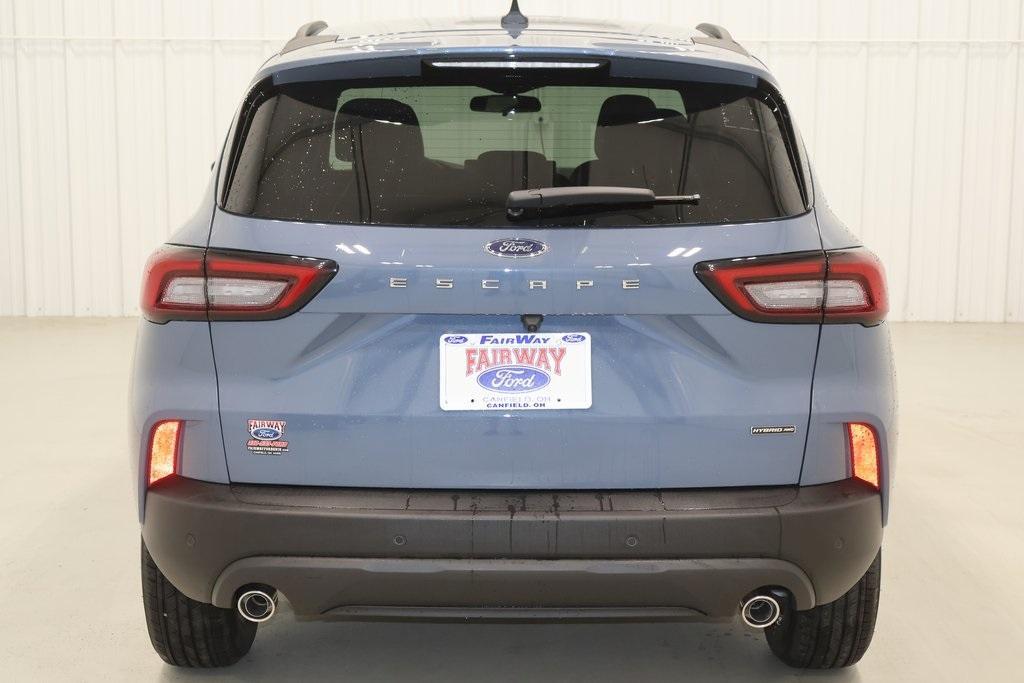 new 2025 Ford Escape car, priced at $33,185