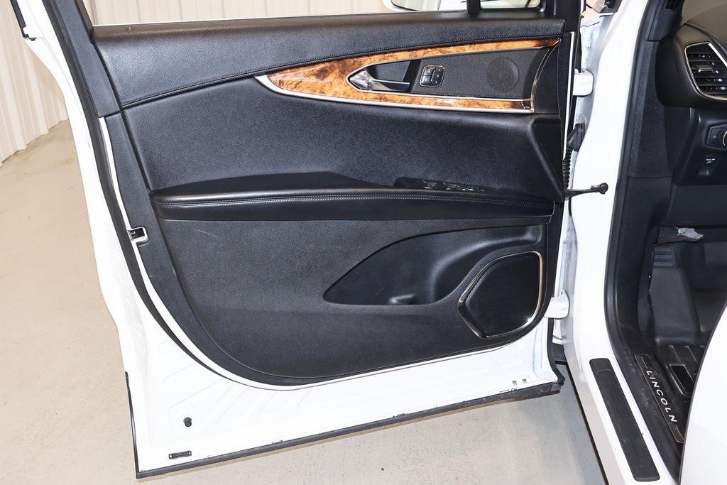 used 2016 Lincoln MKX car, priced at $10,000