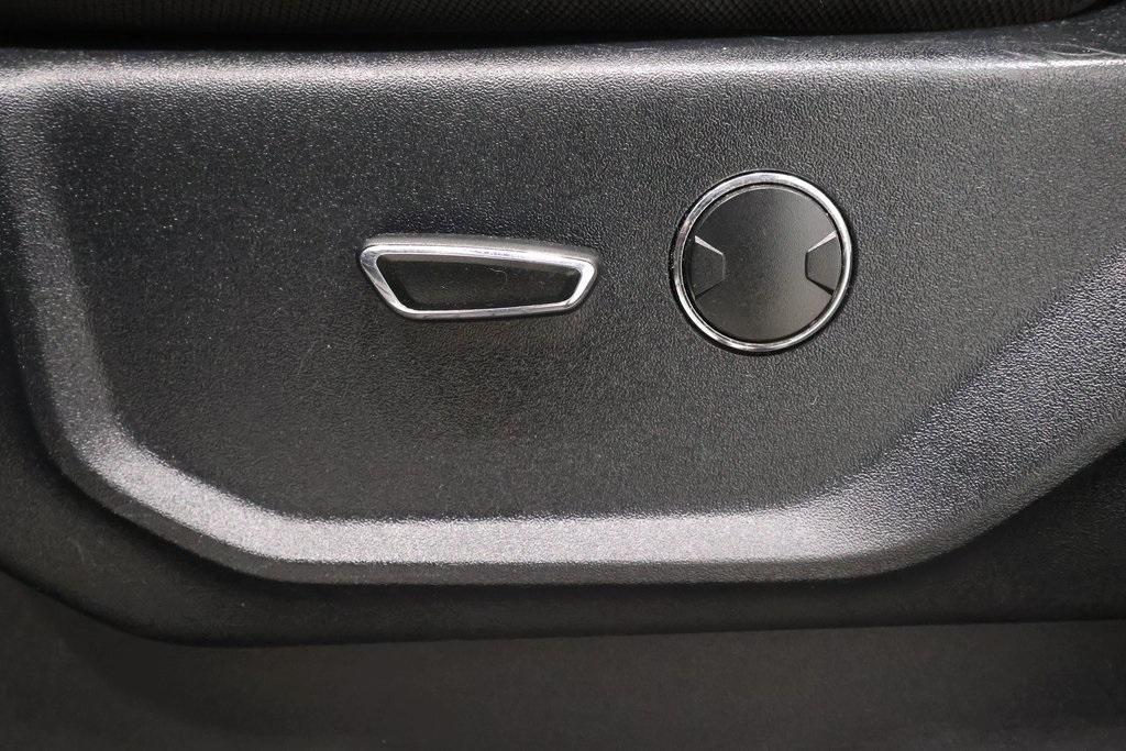 used 2015 Ford F-150 car, priced at $16,000