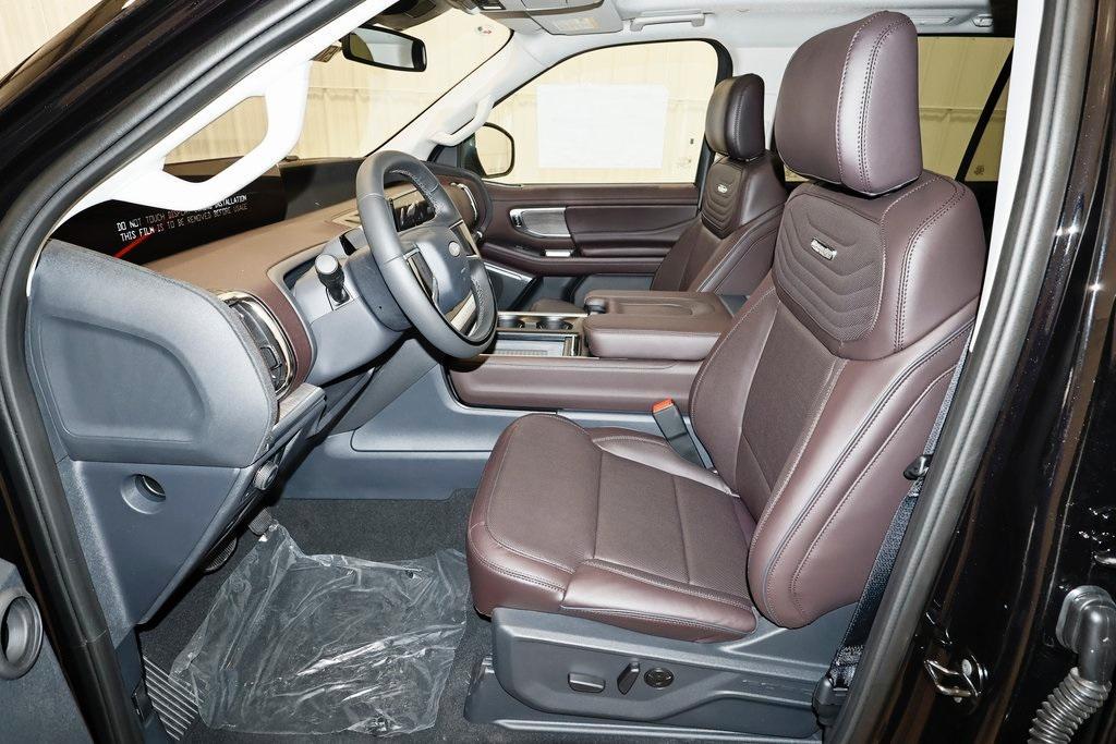 new 2025 Ford Expedition car, priced at $89,405