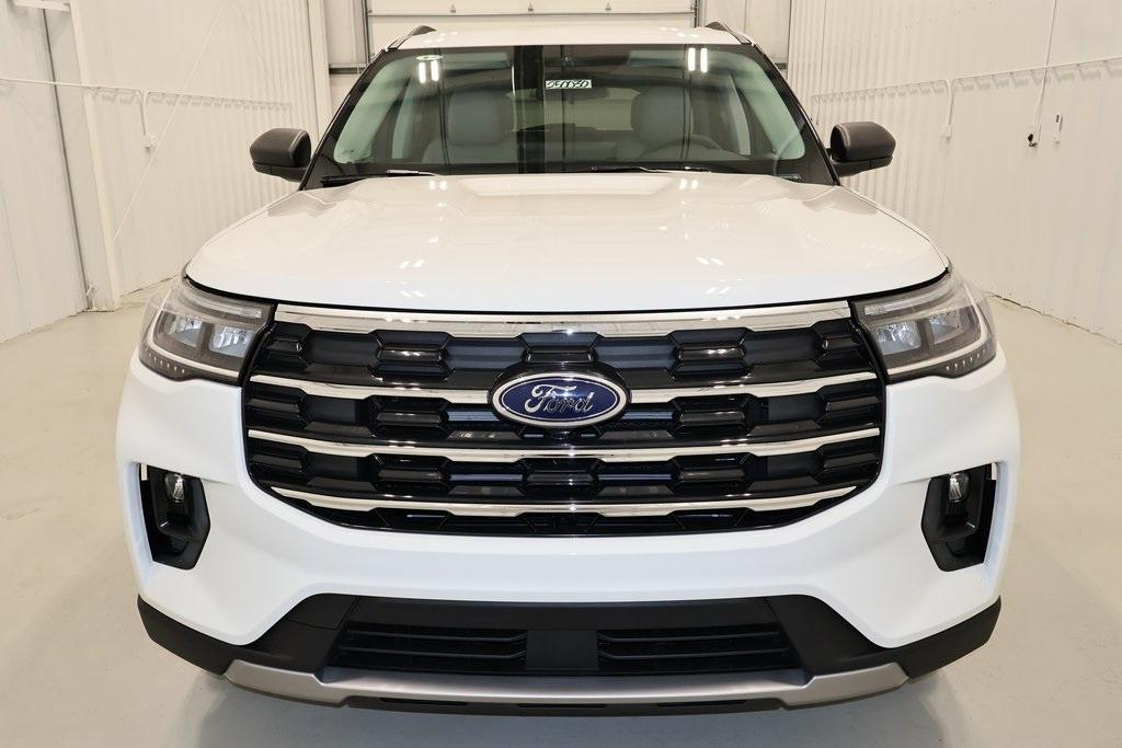 new 2025 Ford Explorer car, priced at $47,210