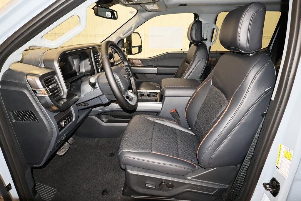 new 2025 Ford F-350 car, priced at $92,025