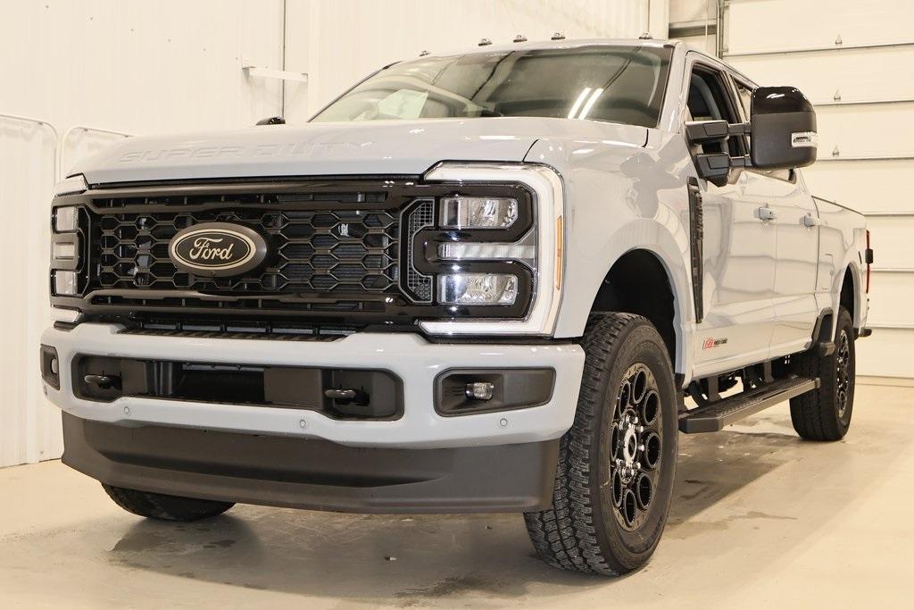 new 2025 Ford F-350 car, priced at $92,025
