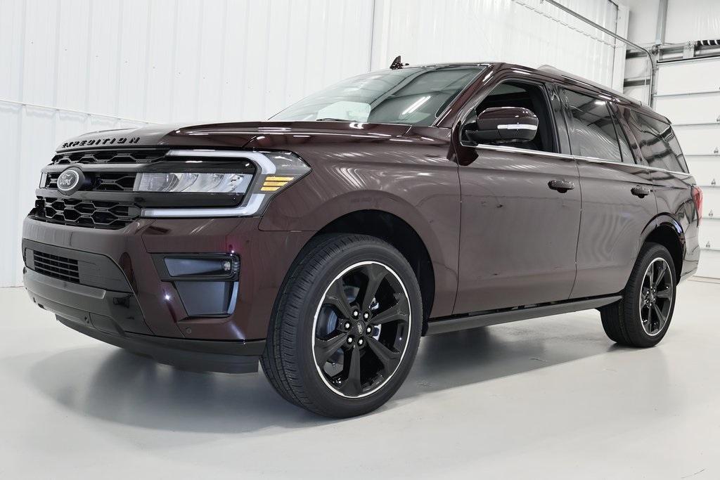 new 2024 Ford Expedition car, priced at $70,170