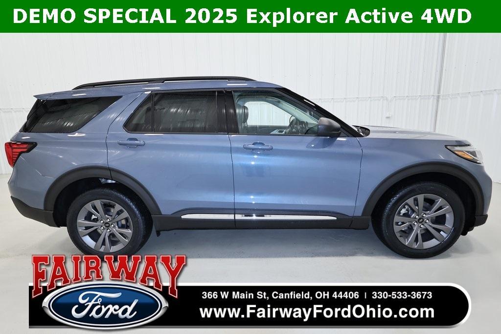 new 2025 Ford Explorer car, priced at $45,395