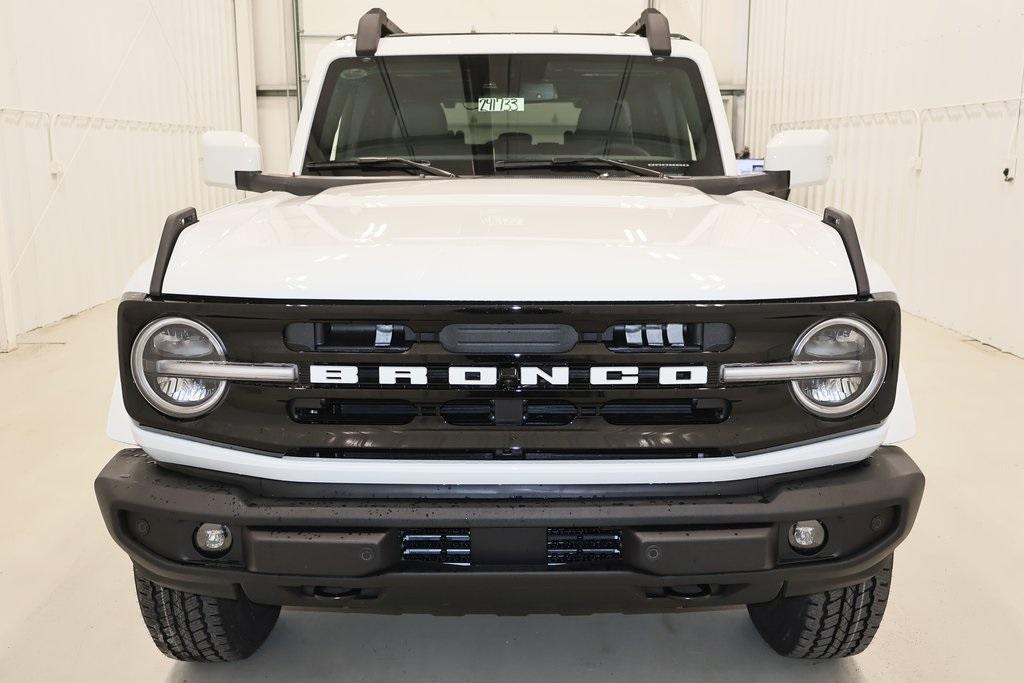 new 2024 Ford Bronco car, priced at $52,675