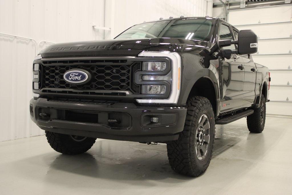 new 2023 Ford F-350 car, priced at $77,600